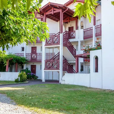 Hameau Des Vagues-4 *